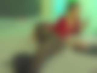 VeraWatts MILF webcam performer live streaming