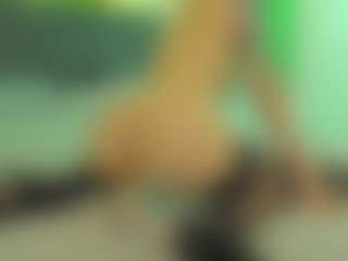 Live cam show with VeraWatts - Cute on intimatelivegirls.com