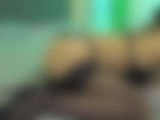 VeraWatts MILF webcam performer live streaming