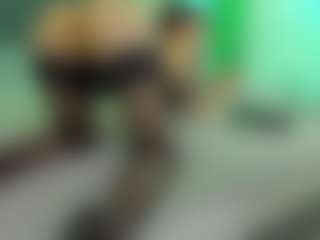 VeraWatts MILF webcam performer live streaming