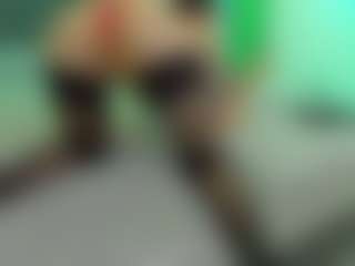 VeraWatts's Live Sex Cam Show