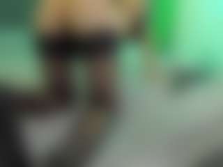 VeraWatts's Live Sex Cam Show