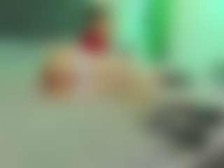 Live cam show with VeraWatts - Skinny MILF on Strip Flash - Live Sex Shows