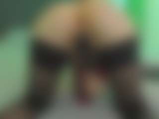 VeraWatts's Live Sex Cam Show