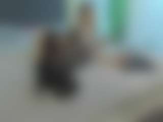 Live cam show with VeraWatts - Green Eyes on livesuperchat.net