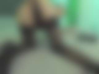 VeraWatts's Live Sex Cam Show