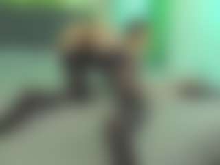 Live cam show with VeraWatts - Brown Hair on WildCum