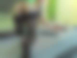 Live cam show with VeraWatts - Public Brown Hair on crypto-cams