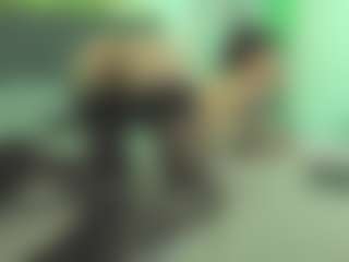 VeraWatts MILF webcam performer live streaming