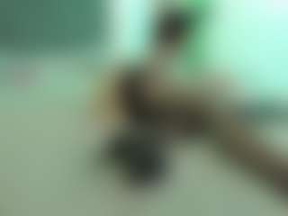 VeraWatts MILF webcam performer live streaming