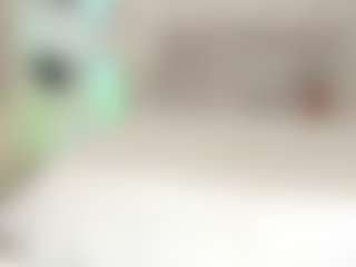 Live cam show with Daniela angelina - Average on chickslive.net