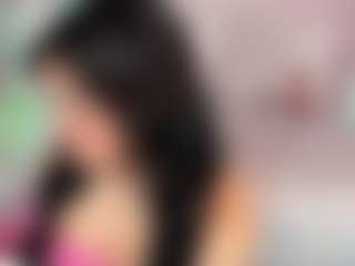 Live cam show with Daniela angelina - Latina on Streamer API | colombia