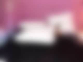 Live cam show with Daniela angelina - Spank on Gym Cam Girls