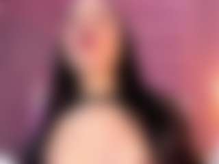 Live cam show with Daniela angelina - Tattoos on CamwithHer