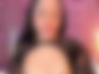 Live cam show with Daniela angelina - Spank on Camsoda