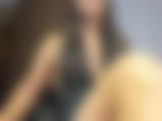 Live cam show with Lovelymia18 - Average on CamClone