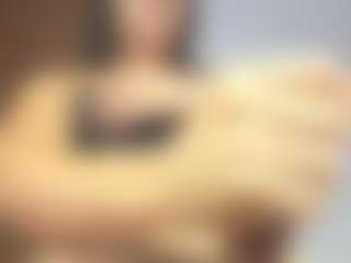 Lovelymia18's Live Sex Cam Show