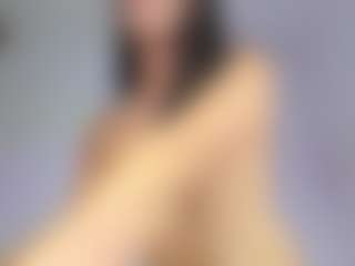 Lovelymia18's Live Sex Cam Show