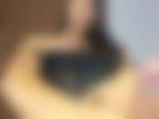 Lovelymia18's Live Sex Cam Show