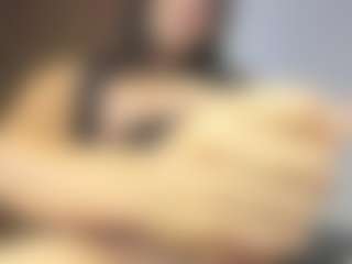 Live cam show with Lovelymia18 - Brown Hair on AdultVida.com