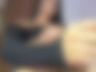 Lovelymia18's Live Sex Cam Show