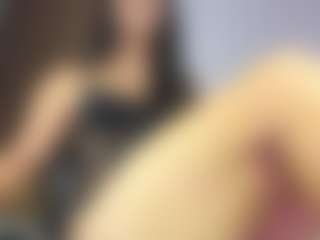 Live cam show with Lovelymia18 - Gape on madthumbs