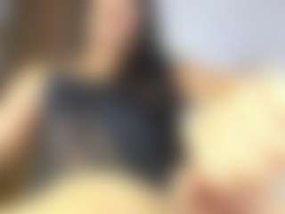 Live cam show with Lovelymia18 - Average on CamClone
