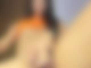 Live cam show with Lovelymia18 - Brown Hair on Camsoda