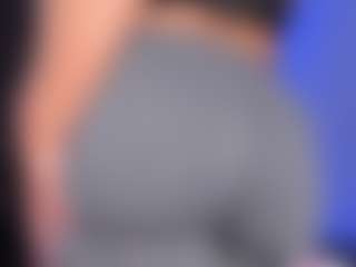 Clarisa-Baby's Live Sex Cam Show