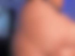 Clarisa-Baby's Live Sex Cam Show