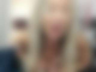 luxCrystal's Live Sex Cam Show
