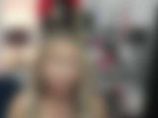 Live cam show with luxCrystal - Granny Petite on Free Soda