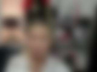 Live cam show with luxCrystal - Granny Petite on CamClone