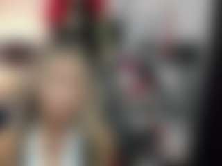Live cam show with luxCrystal - Granny Petite on CamClone