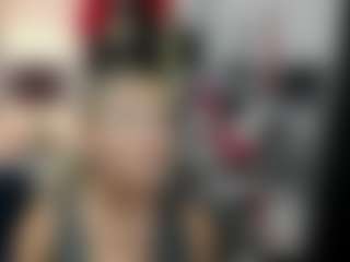 Live cam show with luxCrystal - Old on Camsoda