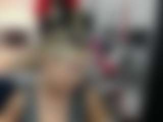 Live cam show with luxCrystal - Granny Blonde Hair on Hubzter Live