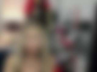 Live cam show with luxCrystal - Granny on Camming Site
