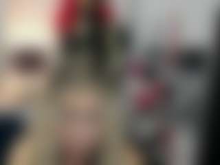 Live cam show with luxCrystal - Granny Big Ass on AdultVida.com