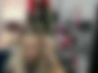 Live cam show with luxCrystal - Mature on Camsoda