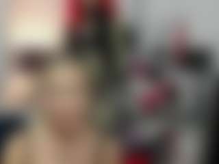 Live cam show with luxCrystal - Granny on Camsoda