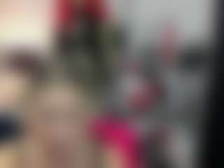 Live cam show with luxCrystal - Granny Petite on Camsoda