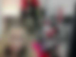 Live cam show with luxCrystal - Old on xblisslive.com