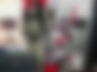 Live cam show with luxCrystal - Living Room on Free Soda