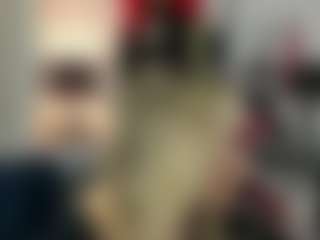 Live cam show with luxCrystal - Granny Blonde Hair on camtv