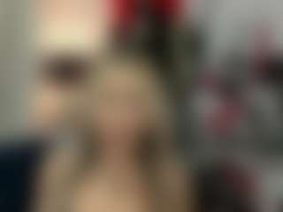 luxCrystal's Live Sex Cam Show