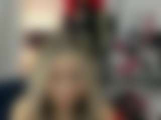 Live cam show with luxCrystal - Living Room on TeamSkeetLive