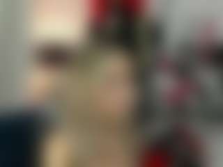 Live cam show with luxCrystal - Granny on 1on1-livenow