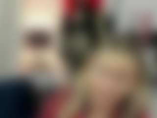 Live cam show with luxCrystal - Bedroom Mature on fuklive.com