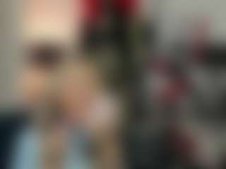Live cam show with luxCrystal - Interactivetoy Granny on live.xbliss.ai