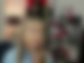 Live cam show with luxCrystal - Spy Granny on https://playwithruby.com